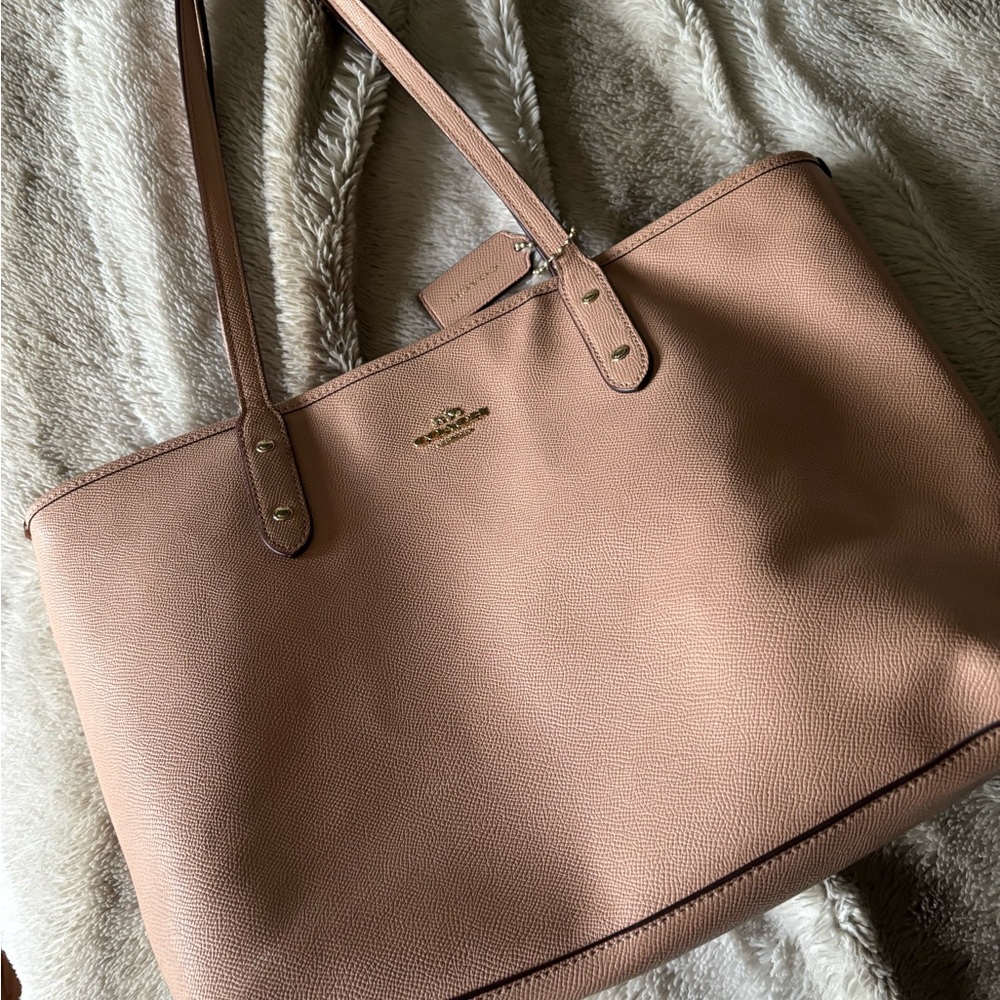 Coach Light Brown Leather Tote